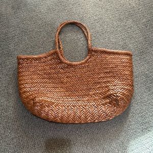 Dragon Diffusion Nantucket Tan